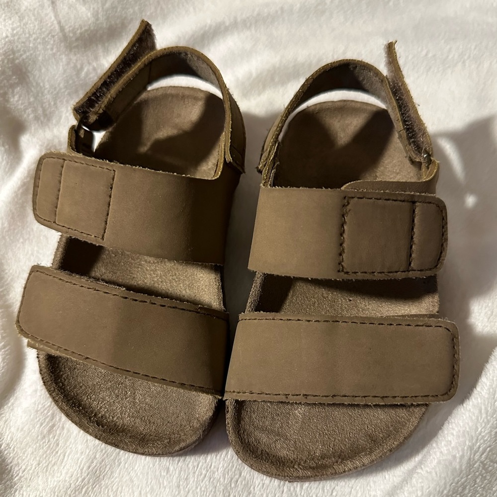 Wonder nation toddler boy sandals Birkenstock dupes
